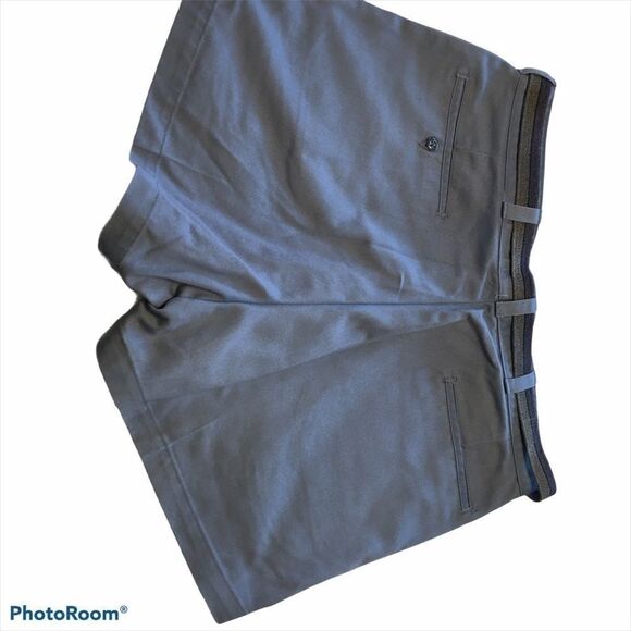 LL Bean 71341 blue belted shorts size 36 New - Picture 1 of 5